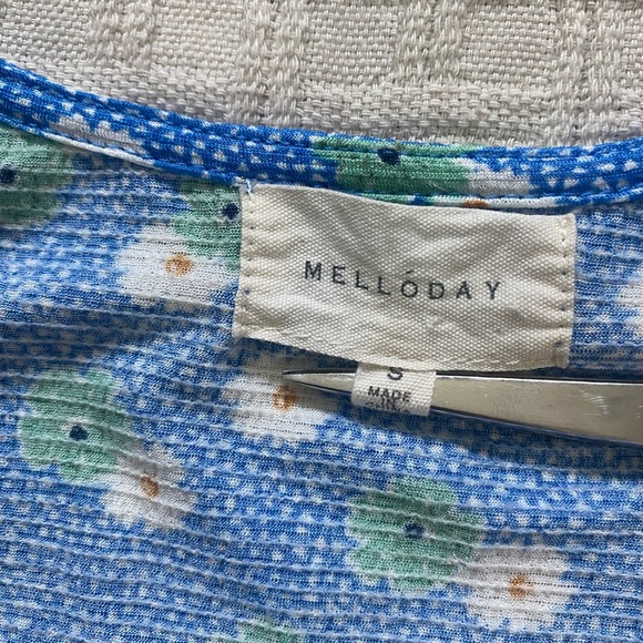 Anthropologie blue floral blouse. - Picture 8 of 8